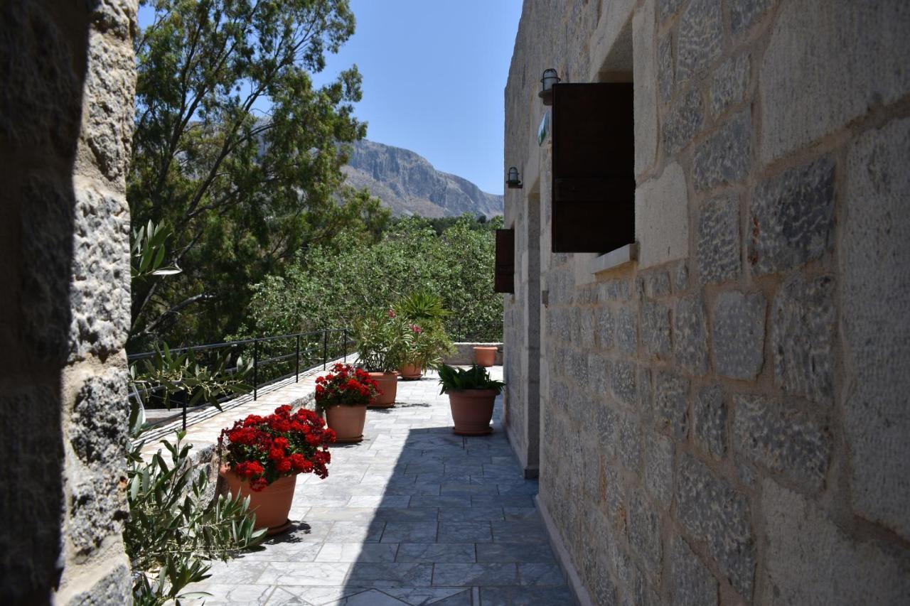 Akroyiali Apartments Gerolimenas Exterior photo