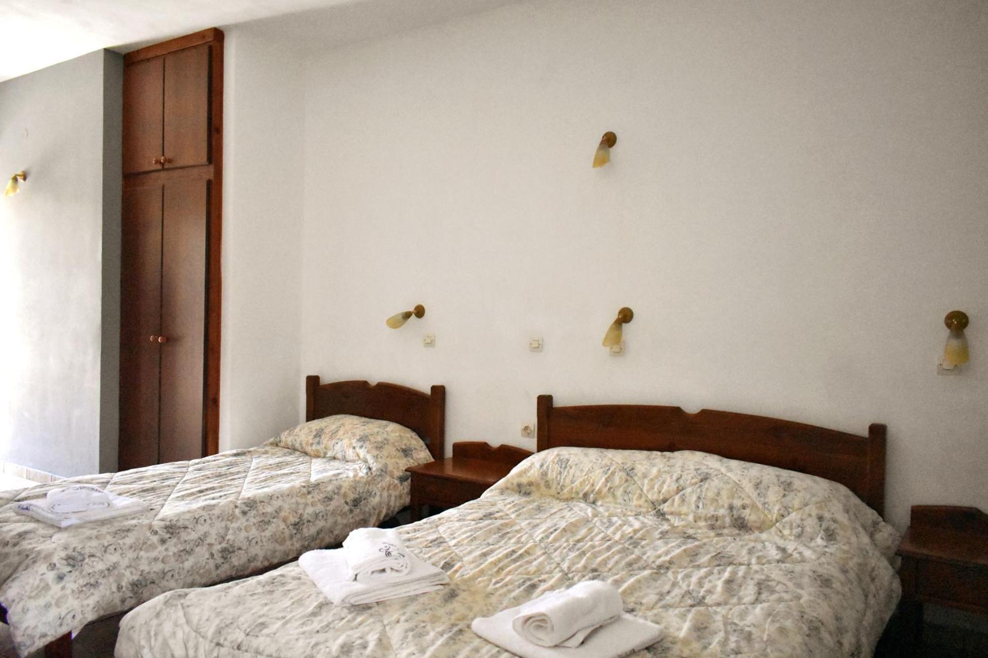 Akroyiali Apartments Gerolimenas Room photo