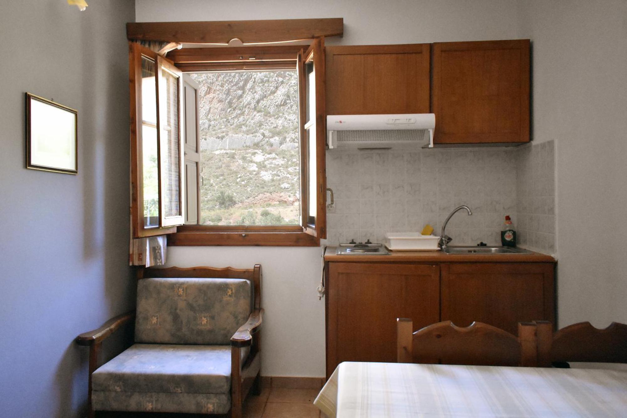 Akroyiali Apartments Gerolimenas Room photo