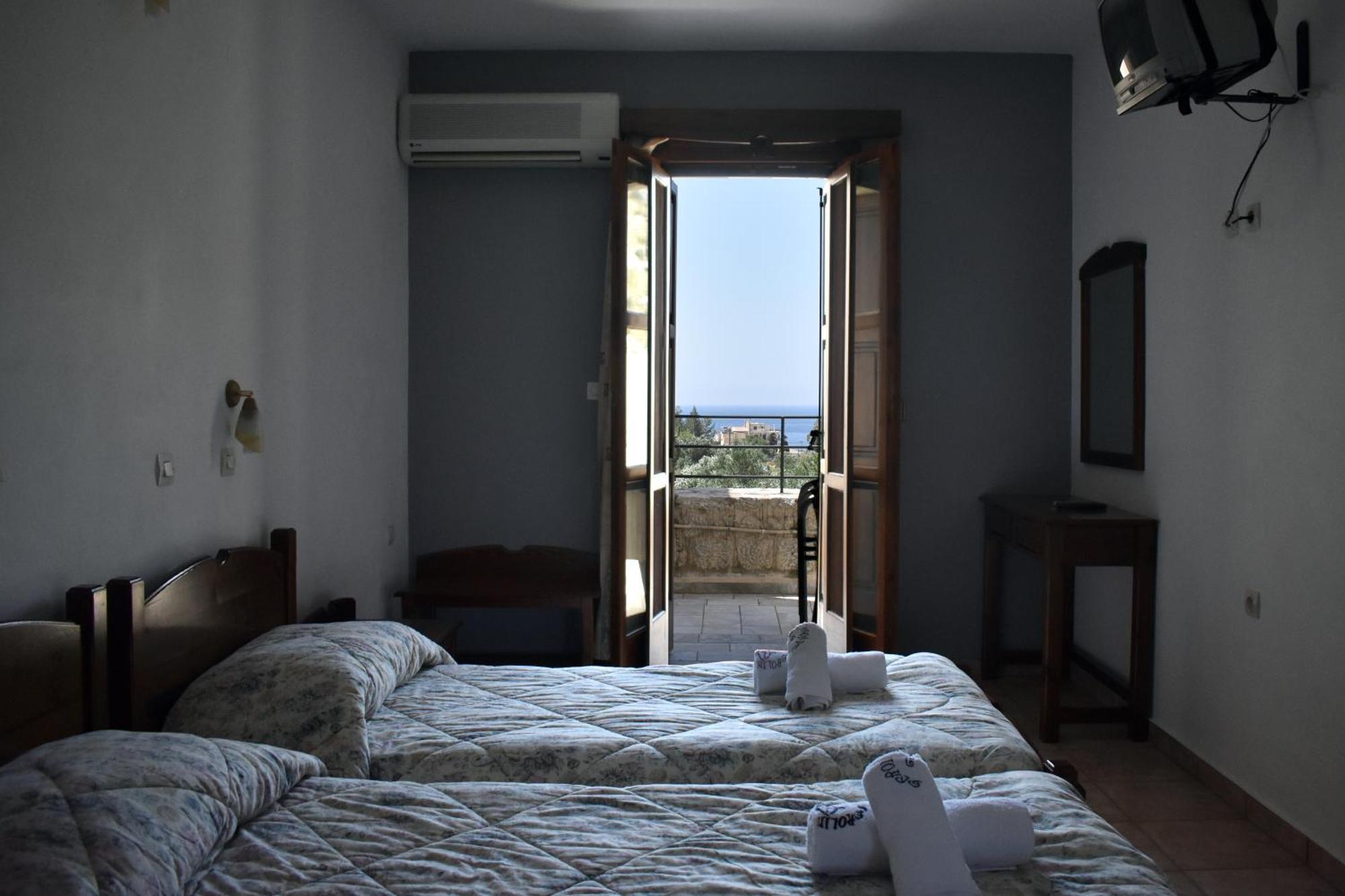 Akroyiali Apartments Gerolimenas Room photo